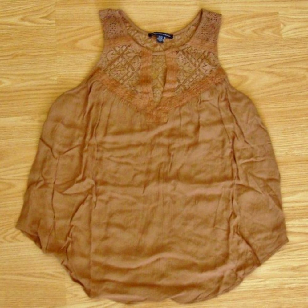 NWOT American Eagle Outfitters Lace Top | Size XS